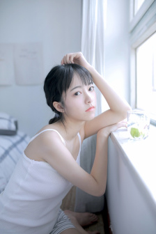 比基尼夏日泳装